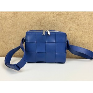 BOTTEGA VENETA 730027 CASSETTE CAMERA SHOULDER BAG